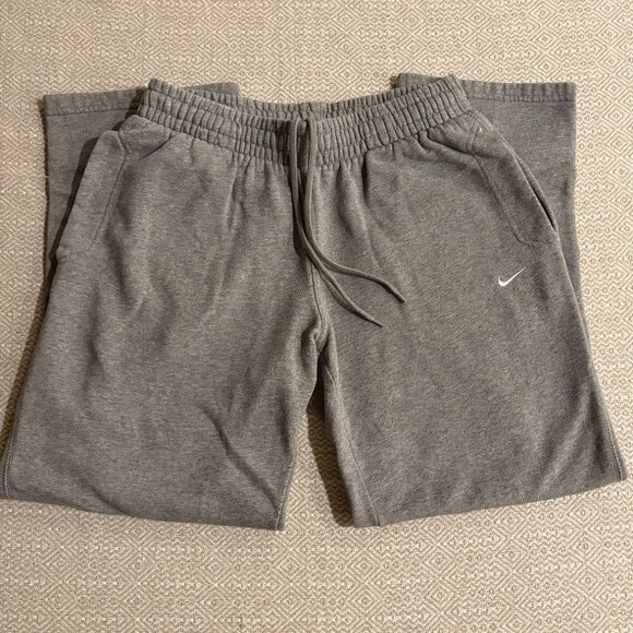 Vintage Nike Sweatpants - Picture 3 of 7